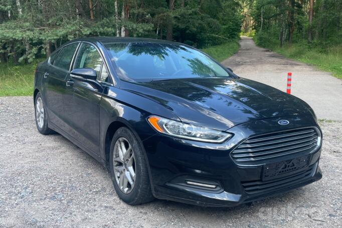 Ford Fusion (North America) 2 generation Sedan