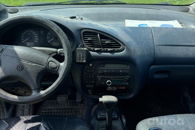Volkswagen Sharan 1 generation Minivan 5-doors