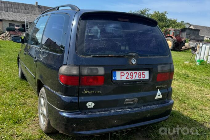 Volkswagen Sharan 1 generation Minivan 5-doors