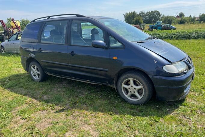 Volkswagen Sharan 1 generation Minivan 5-doors