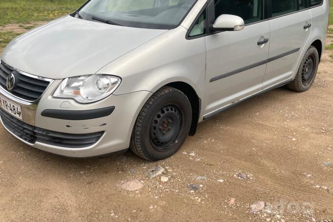 Volkswagen Touran 1 generation [restyling] Minivan 5-doors