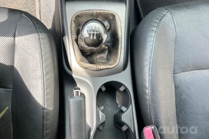 Hyundai i30 FD wagon 5-doors