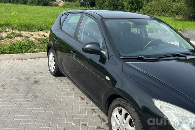 Hyundai i30 FD wagon 5-doors