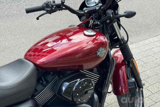 Harley Davidson Street