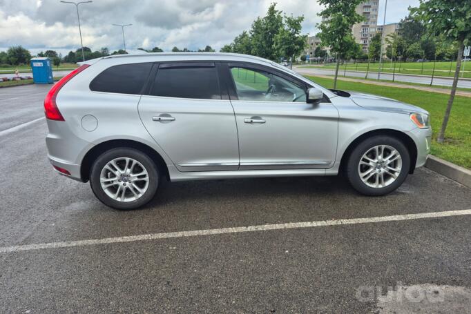 Volvo XC60 1 generation [restyling] Crossover