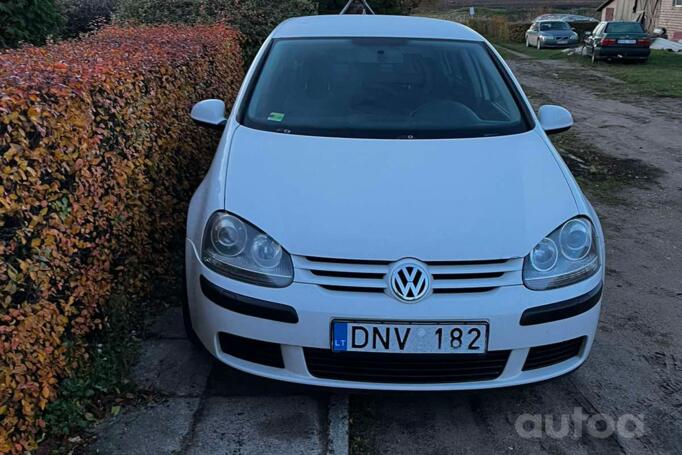Volkswagen Golf 5 generation Hatchback 5-doors
