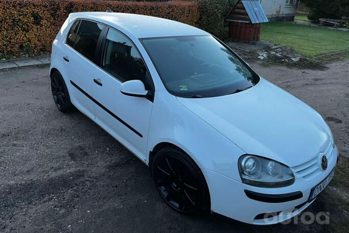 Volkswagen Golf 5 generation Hatchback 5-doors