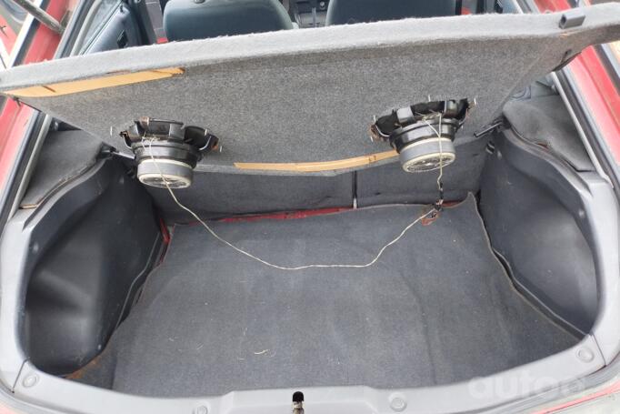 Mazda 323 BG Hatchback 5-doors
