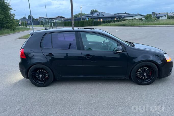 Volkswagen Golf GTI 5 generation