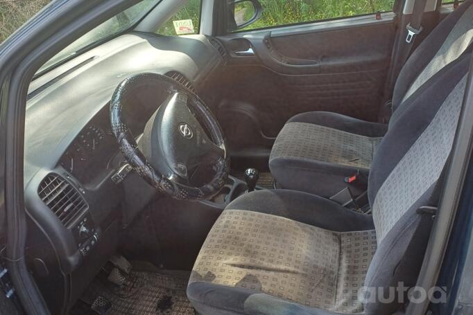 Opel Zafira A Minivan 5-doors