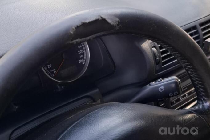 Volkswagen Passat B5.5 [restyling] wagon