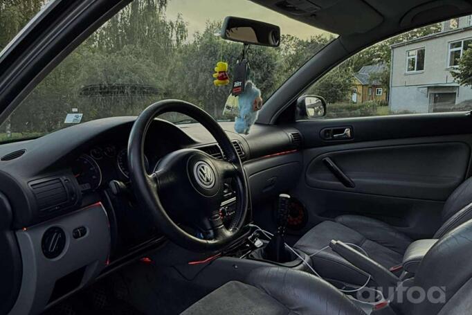 Volkswagen Passat B5.5 [restyling] Sedan