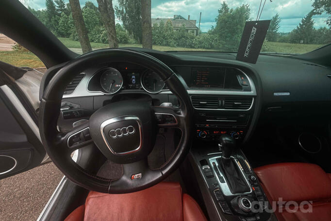Audi S5