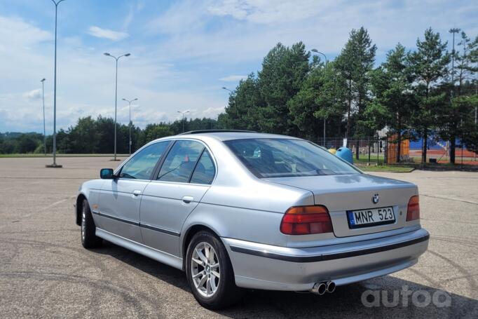 BMW 5 Series E39 Sedan 4-doors