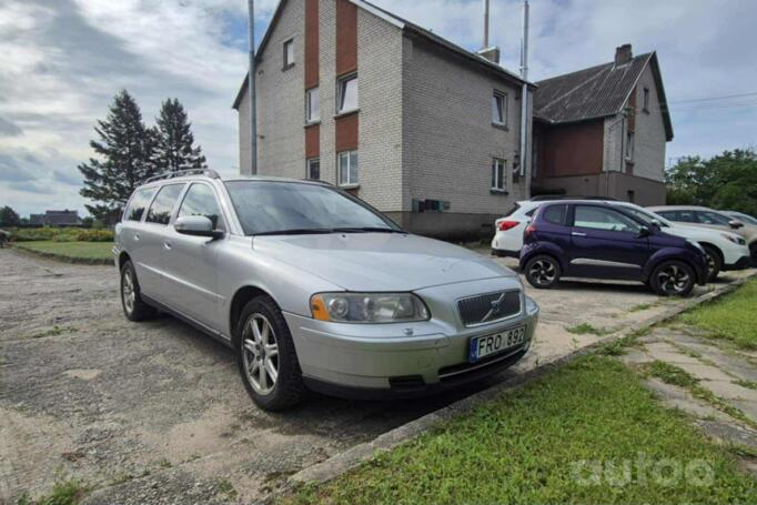 Volvo V70 2 generation [restyling] wagon 5-doors