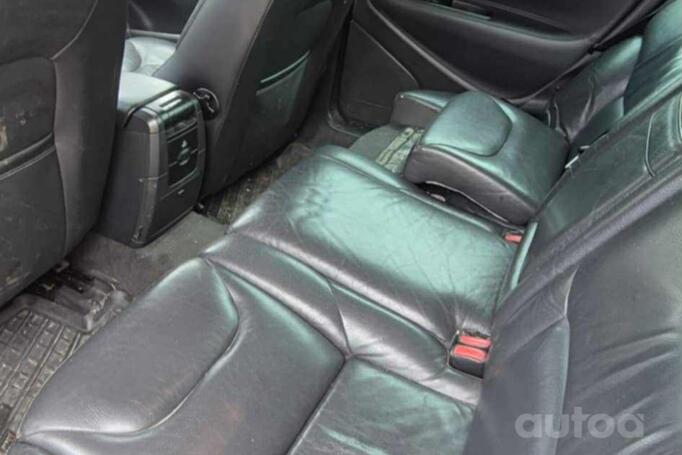 Volvo V70 2 generation [restyling] wagon 5-doors