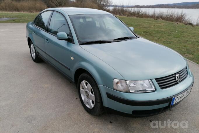 Volkswagen Passat B5 Sedan 4-doors