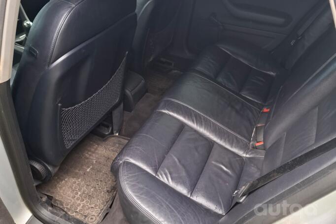 Audi A4 B6 Avant wagon 5-doors
