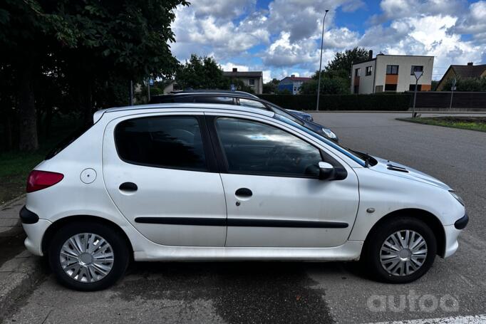 Peugeot 206 1 generation Hatchback 5-doors