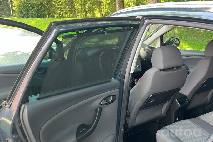 SEAT Altea 1 generation XL minivan 5-doors