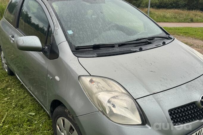 Toyota Yaris 2 generation