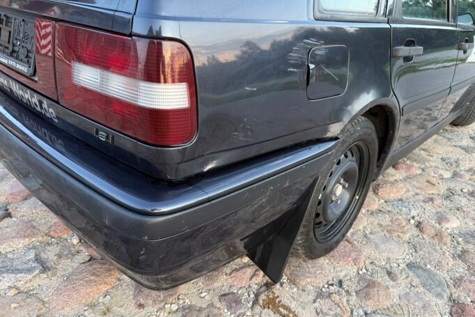 Volvo 440 1 generation Hatchback