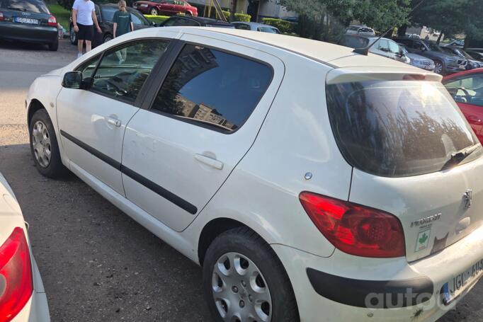 Peugeot 307 1 generation [restyling] Hatchback 5-doors