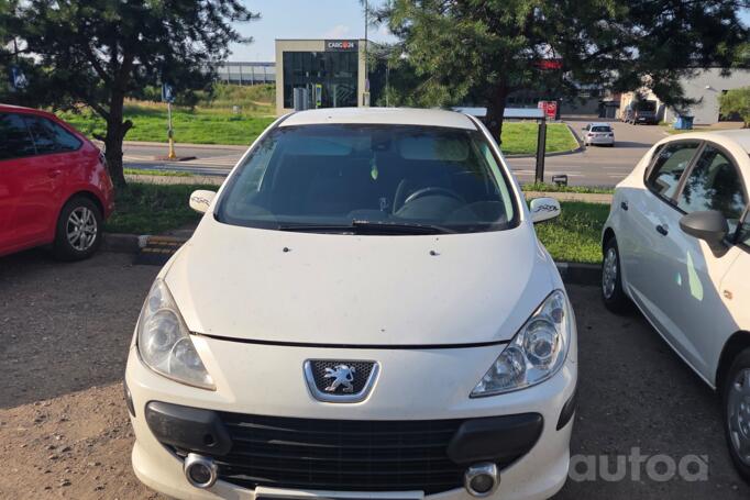 Peugeot 307 1 generation [restyling] Hatchback 5-doors