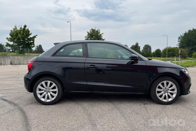 Audi A1 8X Hatchback 3-doors