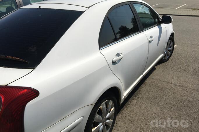 Toyota Avensis 2 generation [restyling] Sedan