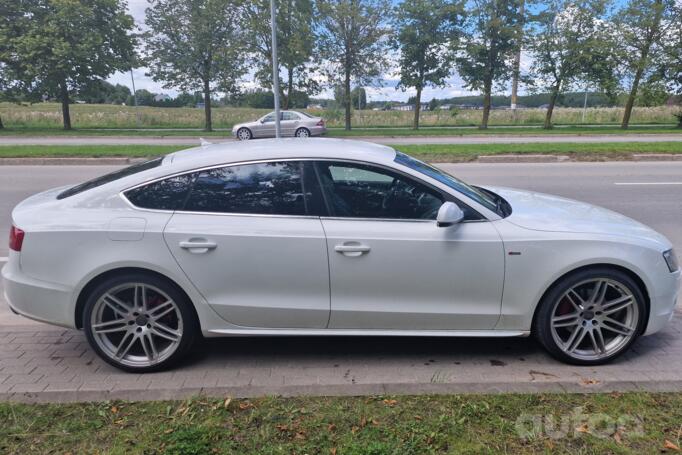 Audi A5 8T Sportback liftback