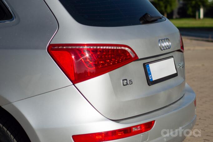 Audi Q5 8R Crossover
