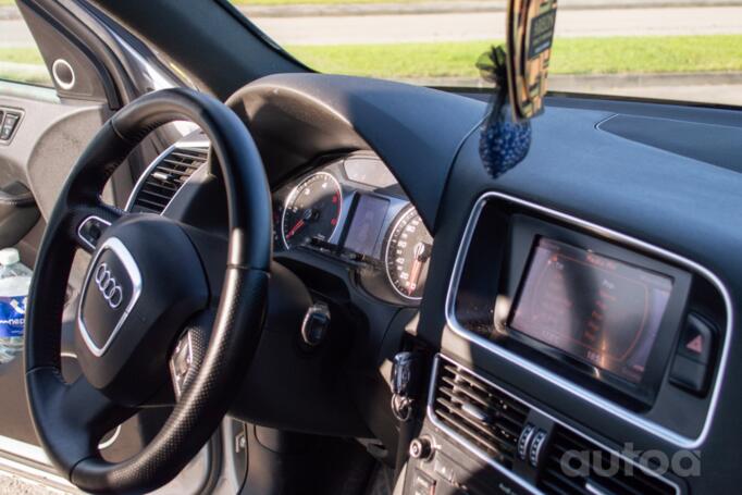 Audi Q5 8R Crossover