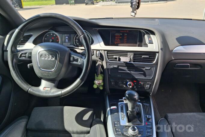 Audi A4 B8/8K wagon 5-doors