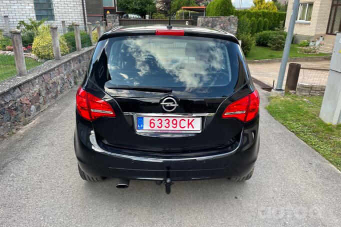 Opel Meriva 2 generation Minivan