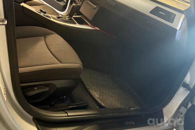 BMW 3 Series E90/E91/E92/E93 [restyling] Touring wagon