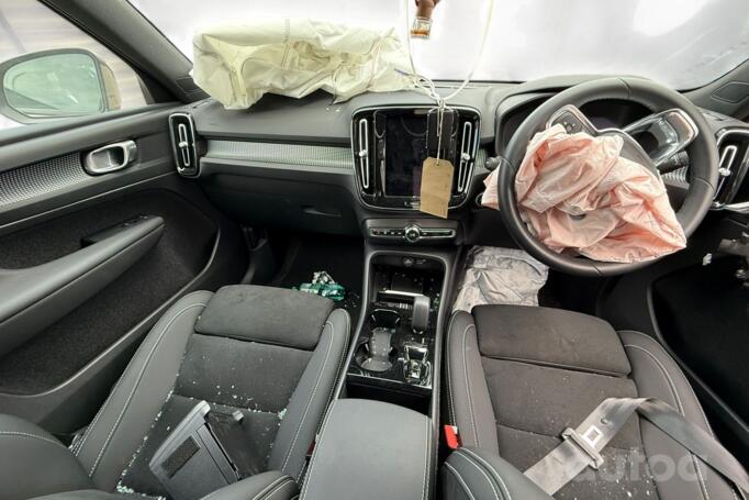 Volvo XC40 1 generation [Restyling]
