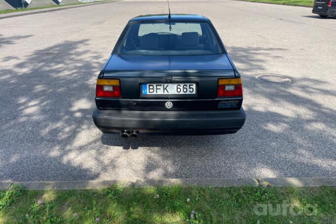 Volkswagen Jetta 2 generation [restyling] Sedan 4-doors