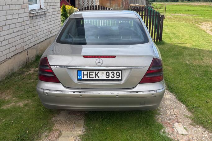 Mercedes-Benz E-Class W211/S211 Sedan 4-doors