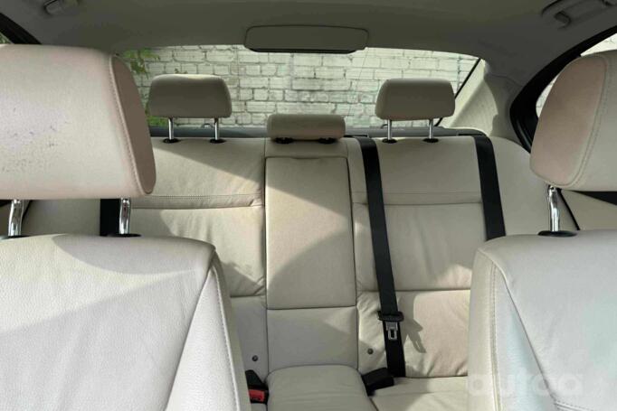BMW 3 Series E90/E91/E92/E93 [restyling] Sedan