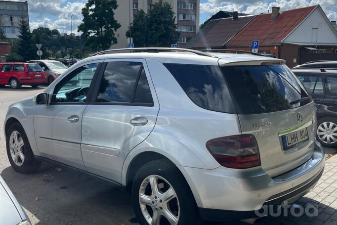 Mercedes-Benz M-Class W164 Crossover 5-doors