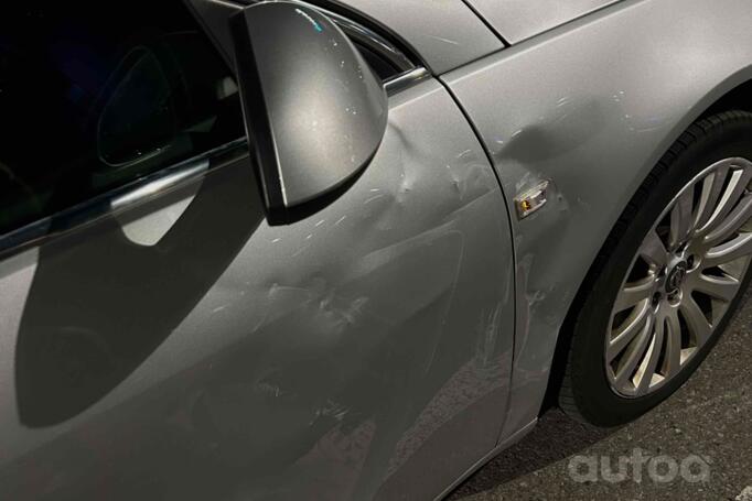 Opel Insignia OPC