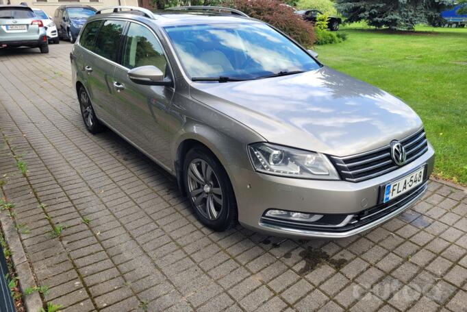 Volkswagen Passat B7 Variant wagon 5-doors