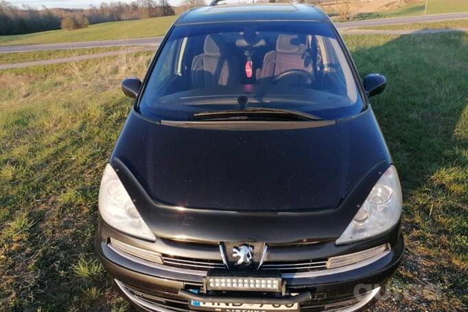 Peugeot 807 1 generation Minivan