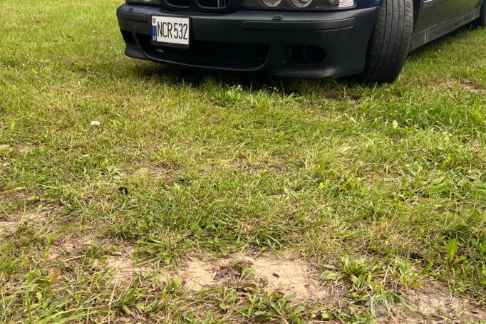 BMW 5 Series E39 Sedan 4-doors