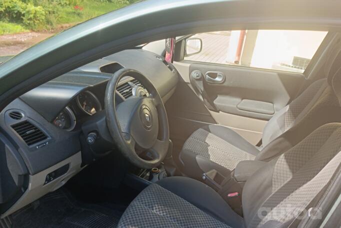Renault Megane 2 generation Hatchback 5-doors