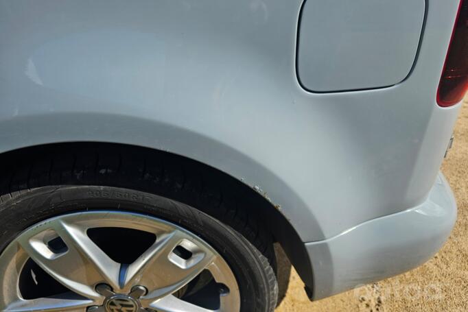 Volkswagen Caddy 3 generation Minivan 4-doors