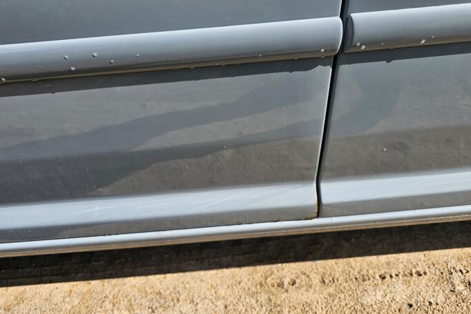 Volkswagen Caddy 3 generation Minivan 4-doors
