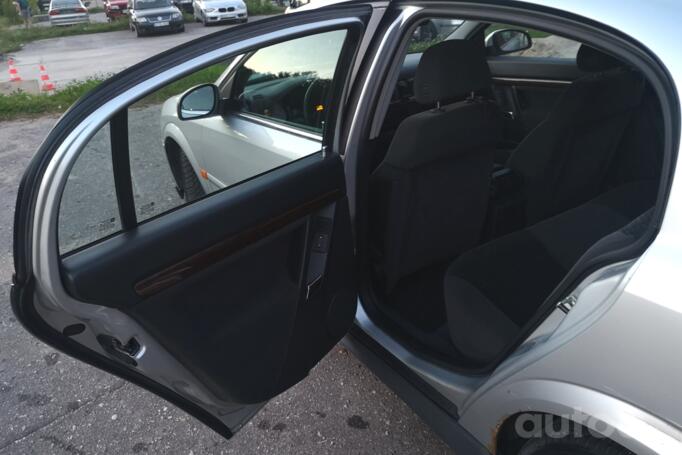 Opel Vectra C Sedan 4-doors