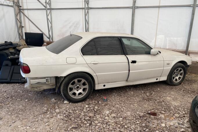 BMW 7 Series E38 Sedan